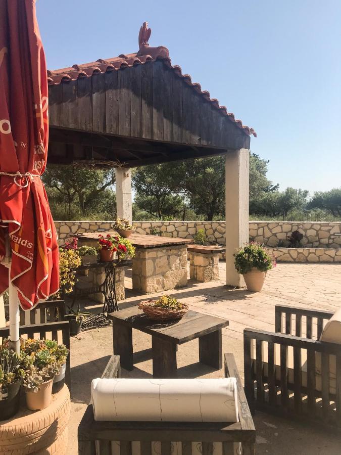 Villeta Nikol “Νηνεμία” Ликсури Экстерьер фото